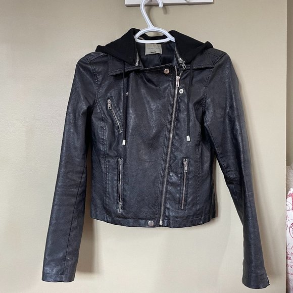 Faux Black Leather Jacket - Picture 3 of 8